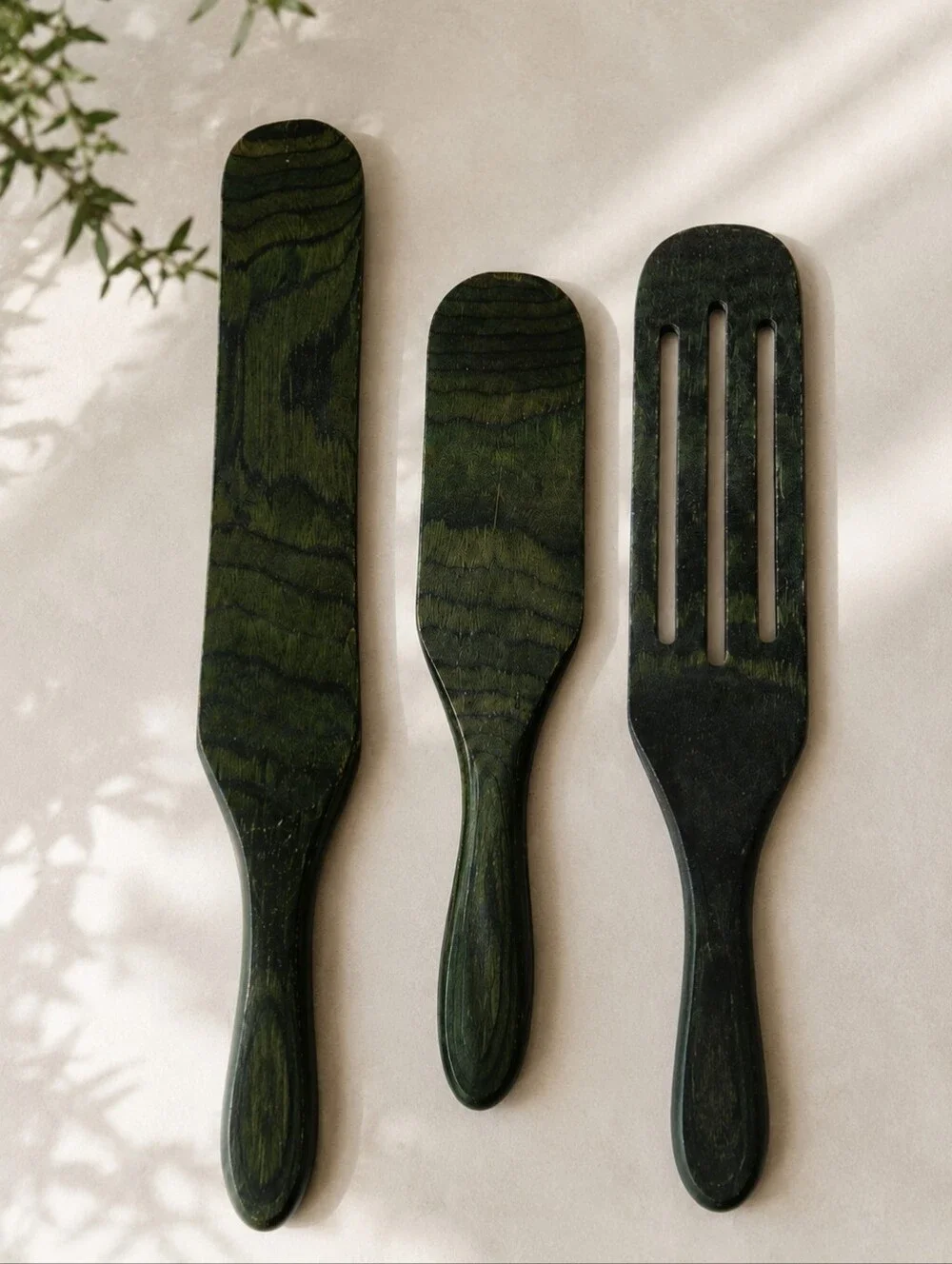 Vintage Green Stained Wooden Kitchen Utensil Set MCM Cottagecore Farmhouse 3 Pc